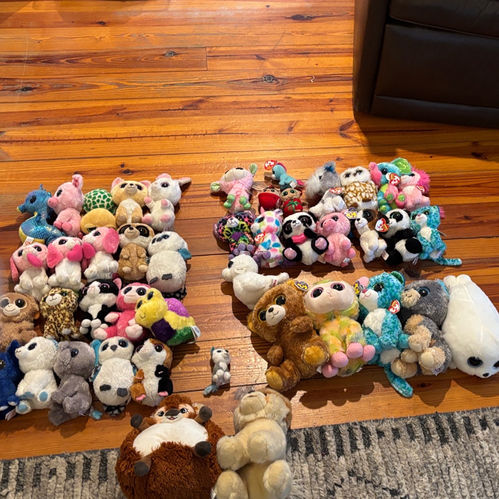 Ty Beanie Boo Stuffed Animals Huge Lot (44 total)—many NWT